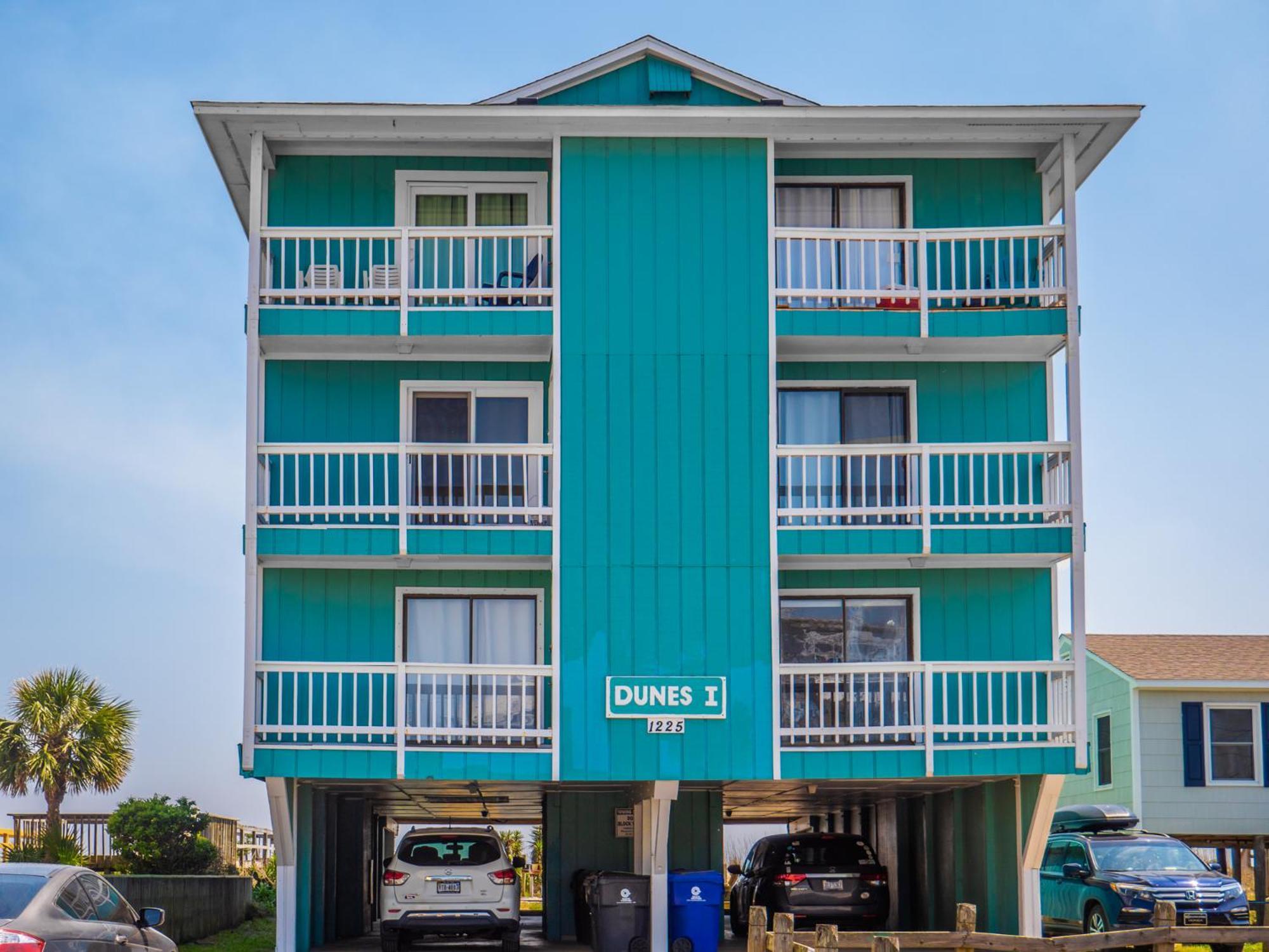 The Sandcastle At Tiki Apartment Carolina Beach Exterior photo